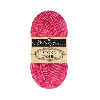 Eudialyte (839)